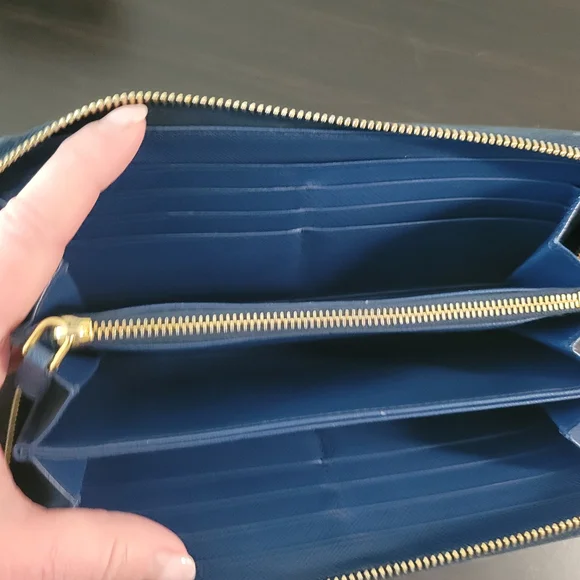 Prada Blue Leather Wallet - Picture 4 of 10
